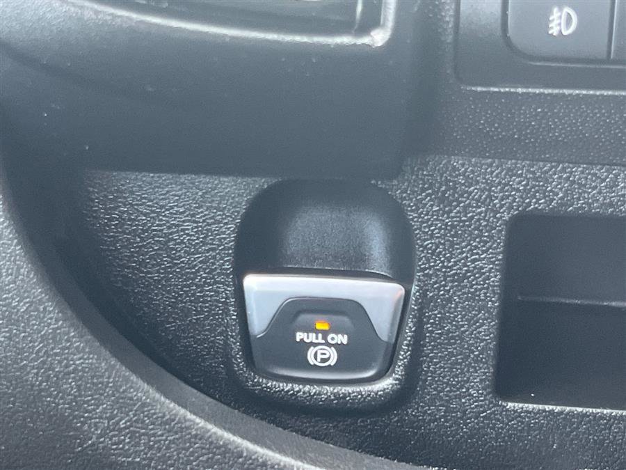 Used 2023 RAM ProMaster 3500 w/ Driver Convenience Group image 23