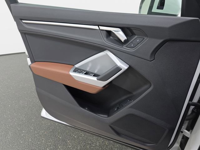 Used 2022 Audi Q3 2.0T Premium w/ Convenience Package AWD/4WD image 27