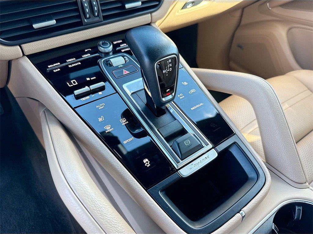 Used 2020 Porsche Cayenne image 17
