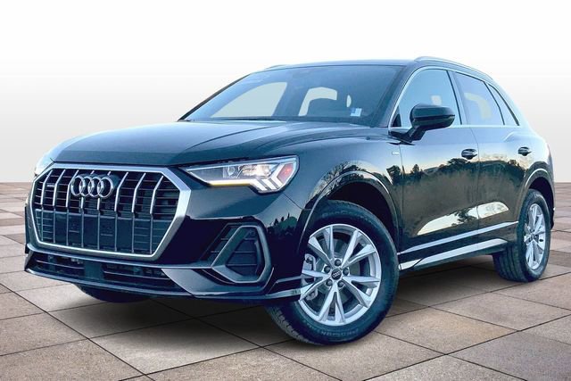 Certified 2025 Audi Q3 2.0T Premium w/ Convenience Package
