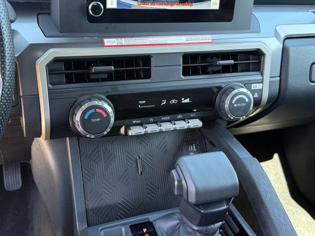 Used 2026 Toyota Tacoma SR5 AWD/4WD image 19