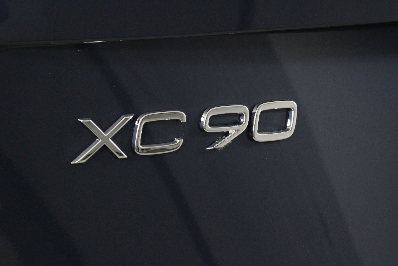 New 2026 Volvo XC90 T8 Ultra w/ Protection Package Premier AWD/4WD image 16