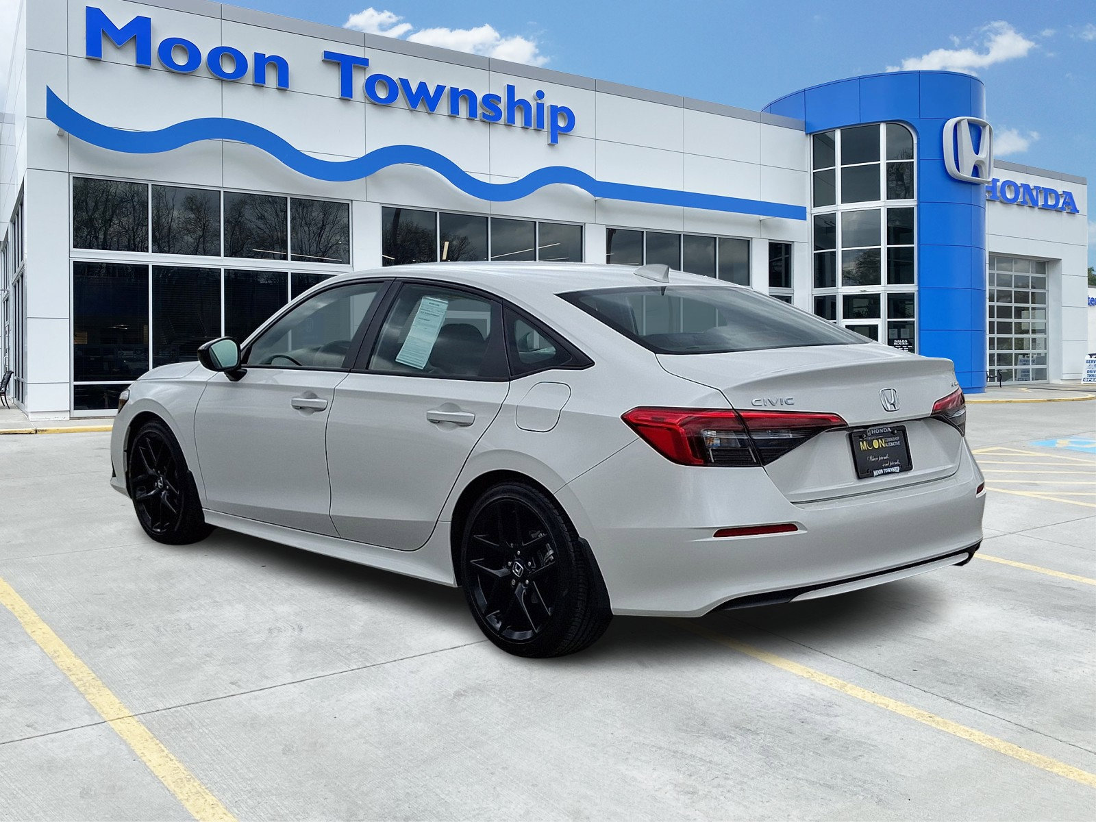 Used 2024 Honda Civic Sport image 4