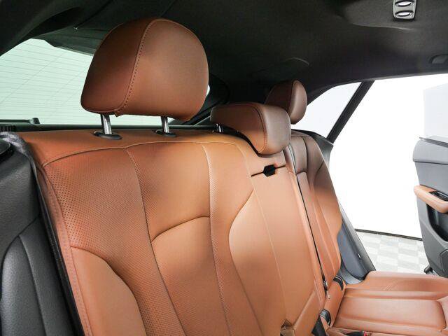 Used 2023 Audi Q8 Premium Plus AWD/4WD image 24