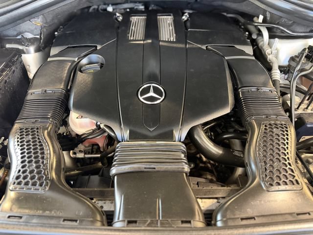 Used 2019 Mercedes-Benz GLS 450 4MATIC w/ Premium 1 Package image 38