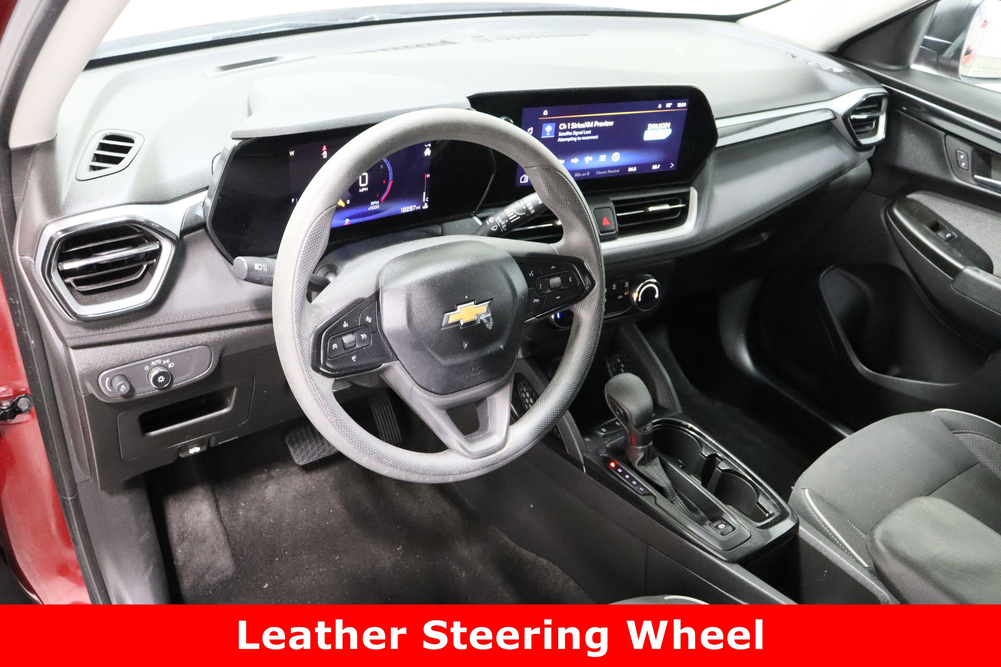 Used 2024 Chevrolet TrailBlazer LS w/ LS Convenience Package image 13