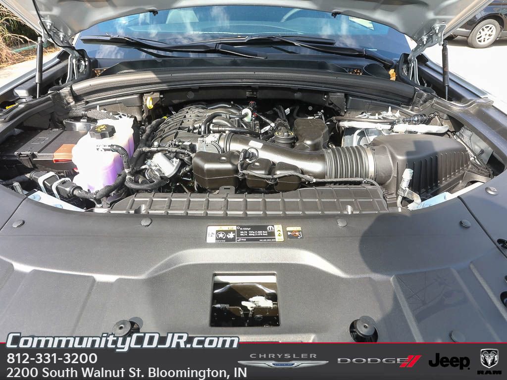 New 2025 Jeep Grand Cherokee Limited image 18