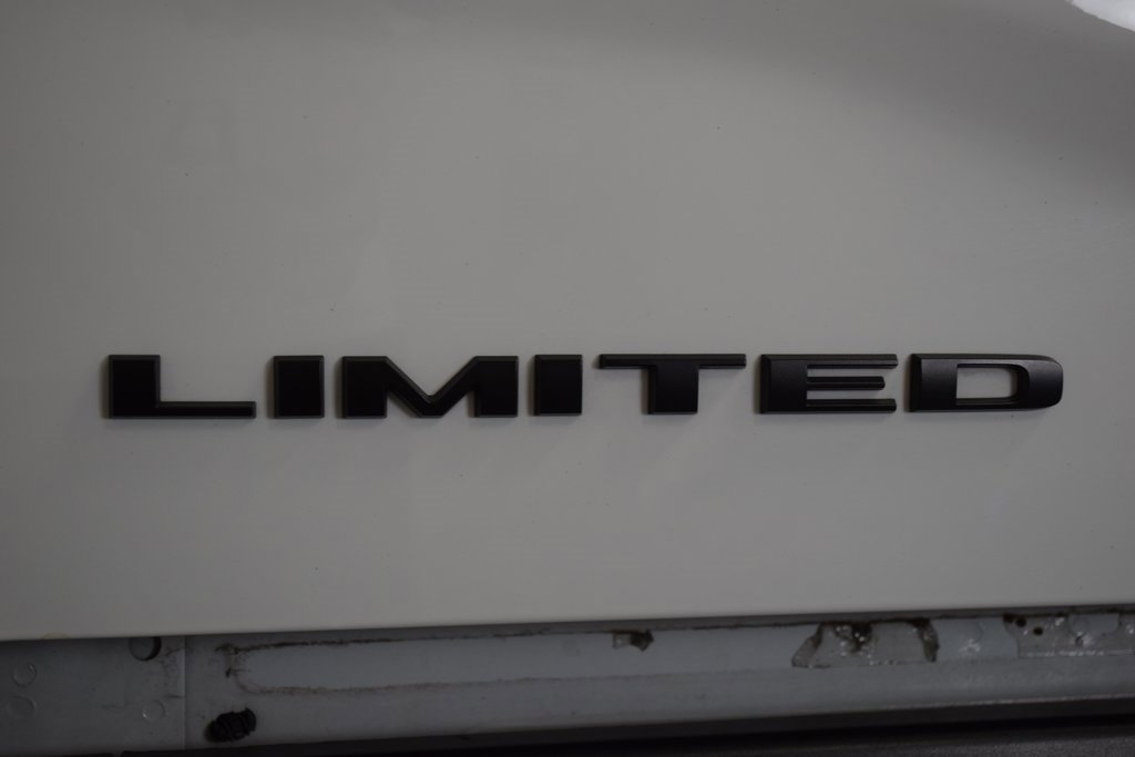 Used 2024 RAM 2500 Limited image 25