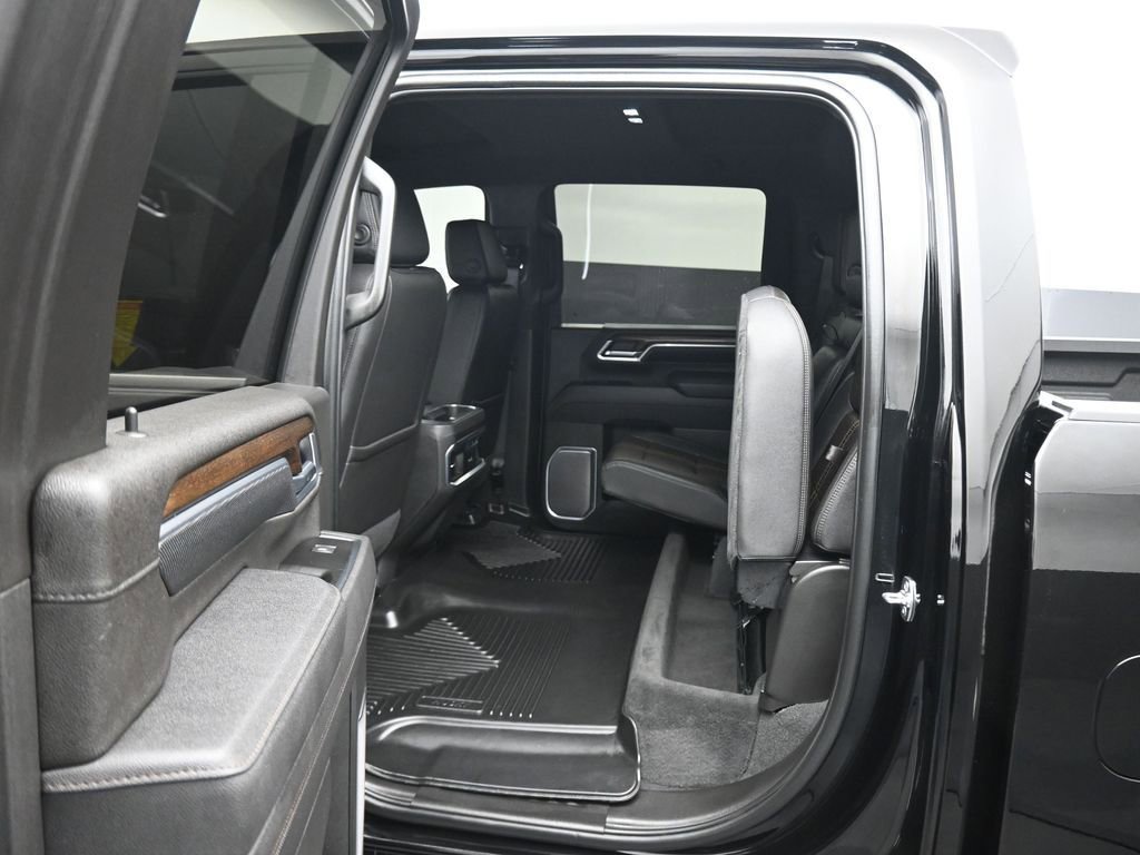 Used 2025 Chevrolet Silverado 2500 High Country image 41