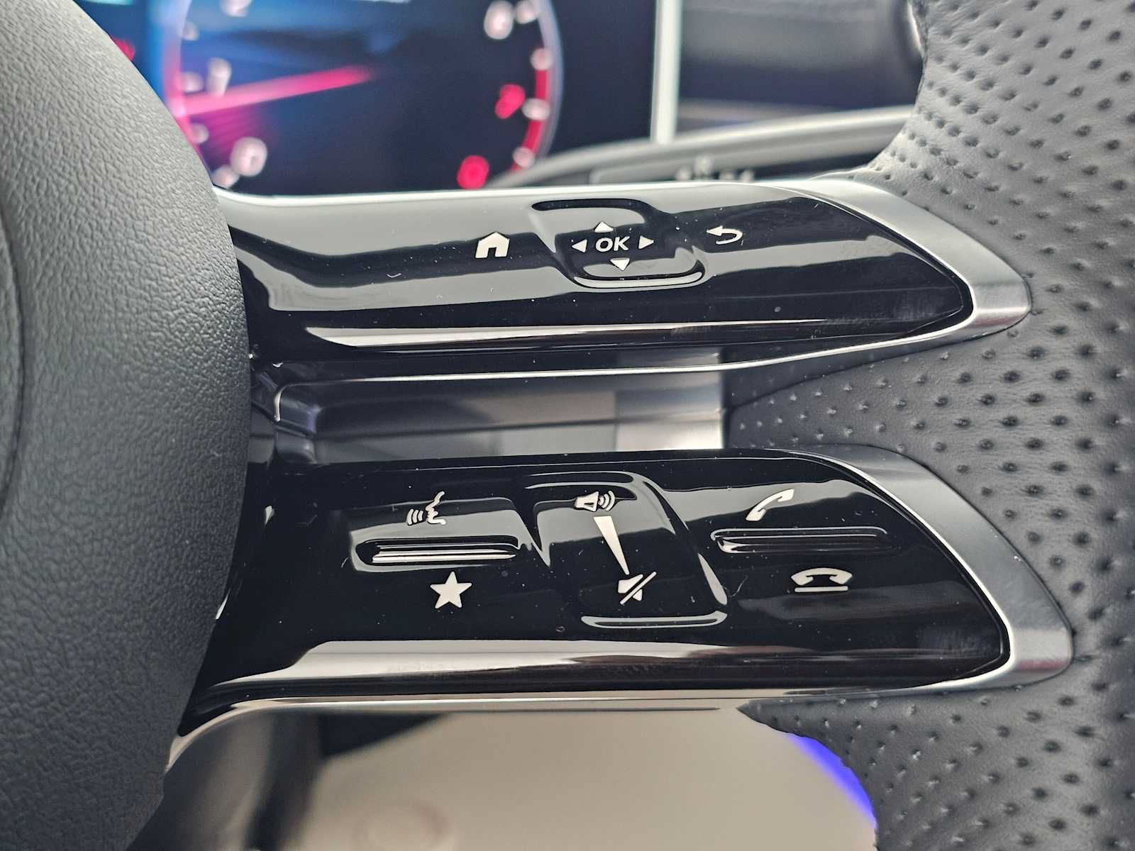 New 2026 Mercedes-Benz CLE 300 4MATIC Coupe image 26
