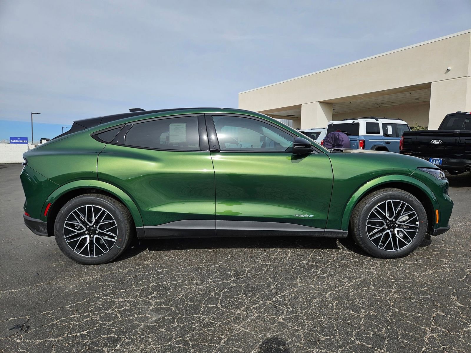 New 2025 Ford Mustang Mach-E Premium image 4