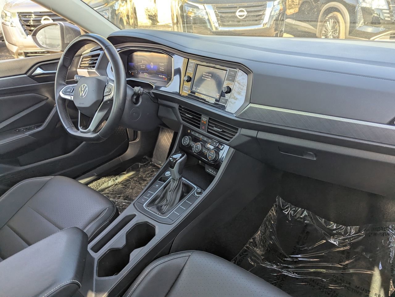 Used 2024 Volkswagen Jetta SE image 13