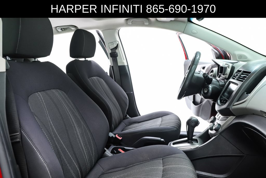 Used 2014 Chevrolet Sonic LT w/ Fun and Sun Package FWD image 72