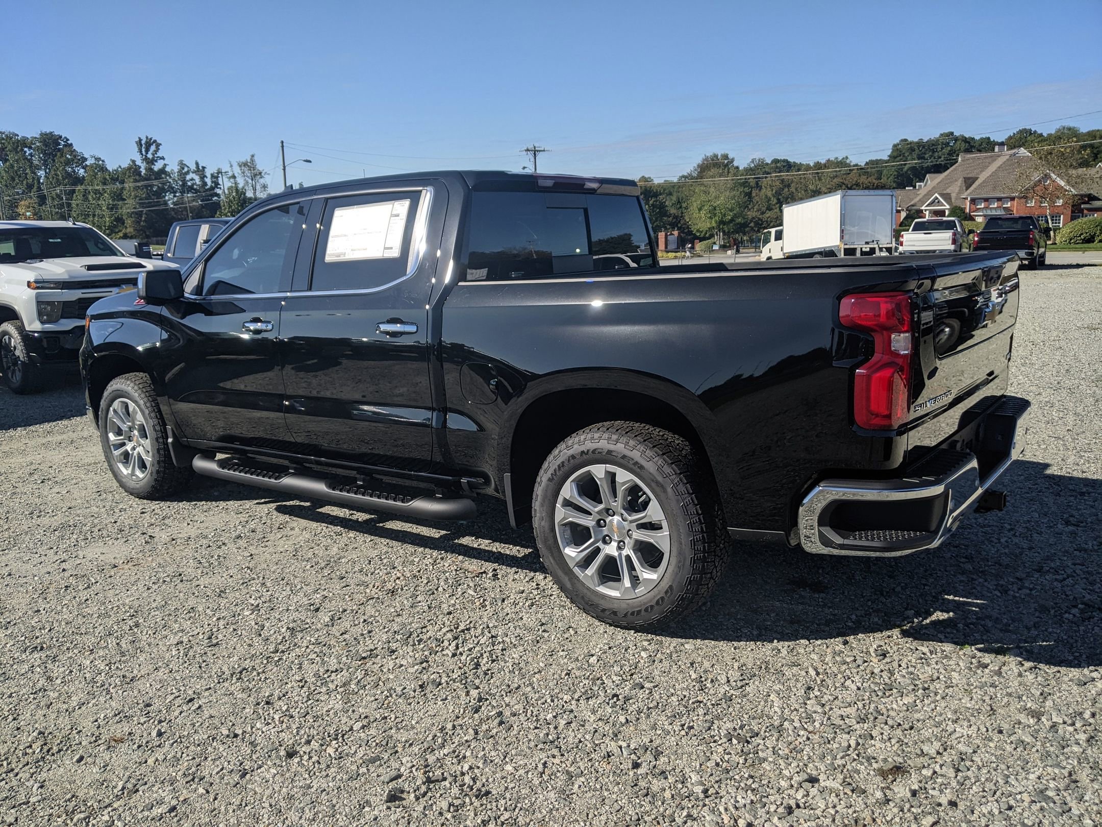 New 2026 Chevrolet Silverado 1500 LTZ w/ LTZ Premium Package image 6