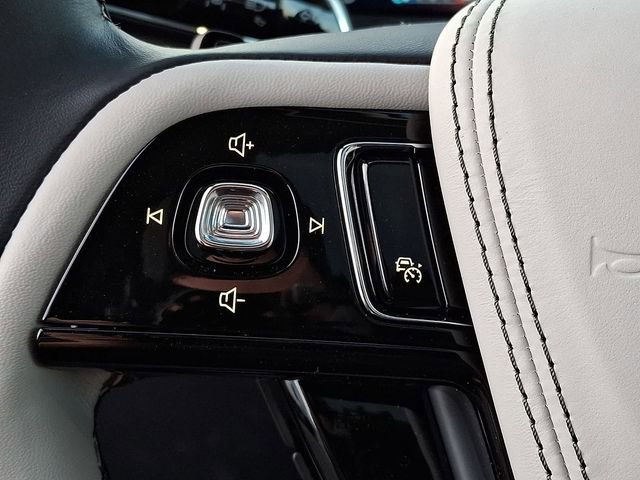 New 2026 Lincoln Aviator AWD image 17