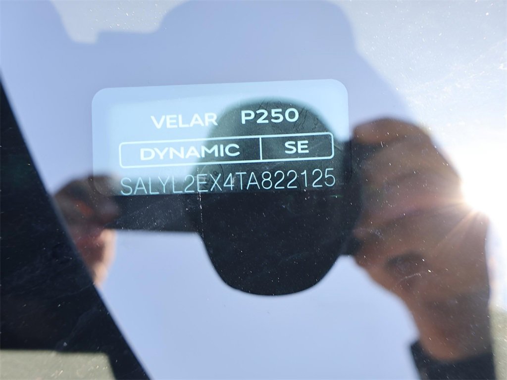 New 2026 Land Rover Range Rover Velar Dynamic SE image 41