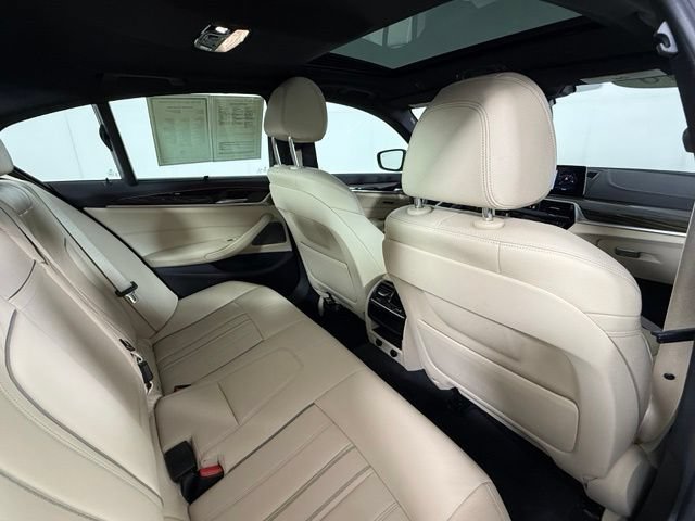 Used 2018 BMW 540i RWD image 30