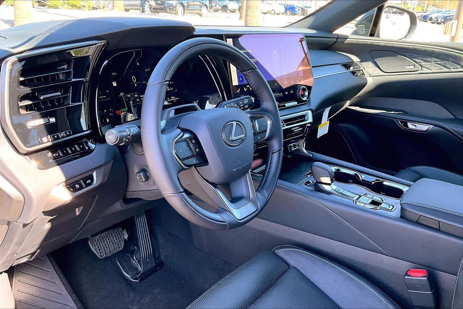 New 2026 Lexus RX 450h Luxury AWD/4WD image 10