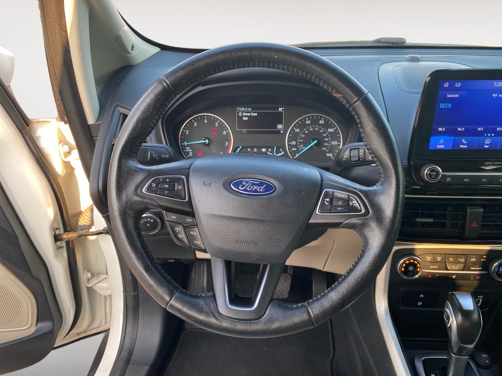 Used 2019 Ford EcoSport Titanium FWD image 14