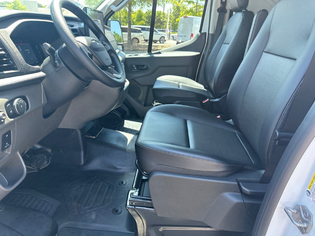 New 2026 Ford Transit 150 Low Roof w/ Load Area Protection Package RWD image 10