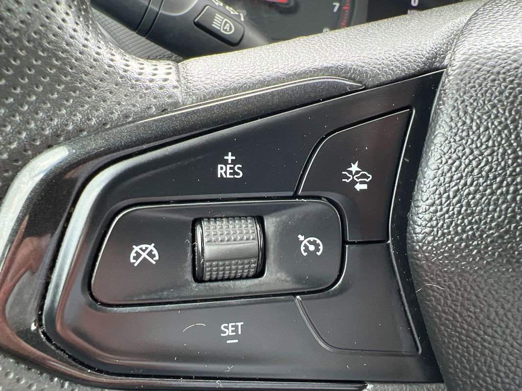 Used 2022 Chevrolet TrailBlazer LS image 22