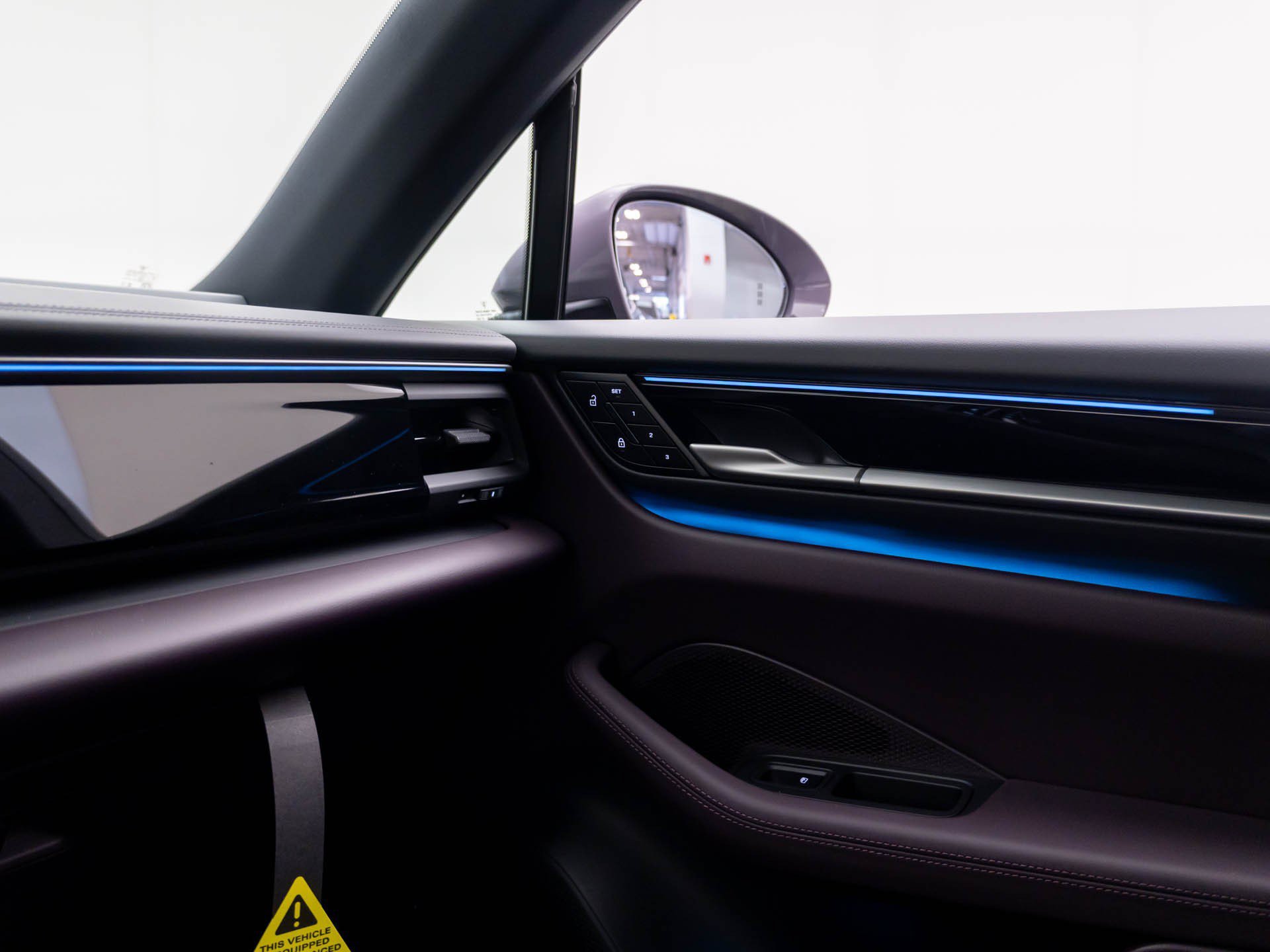 New 2026 Porsche Macan 4 Electric AWD/4WD image 26