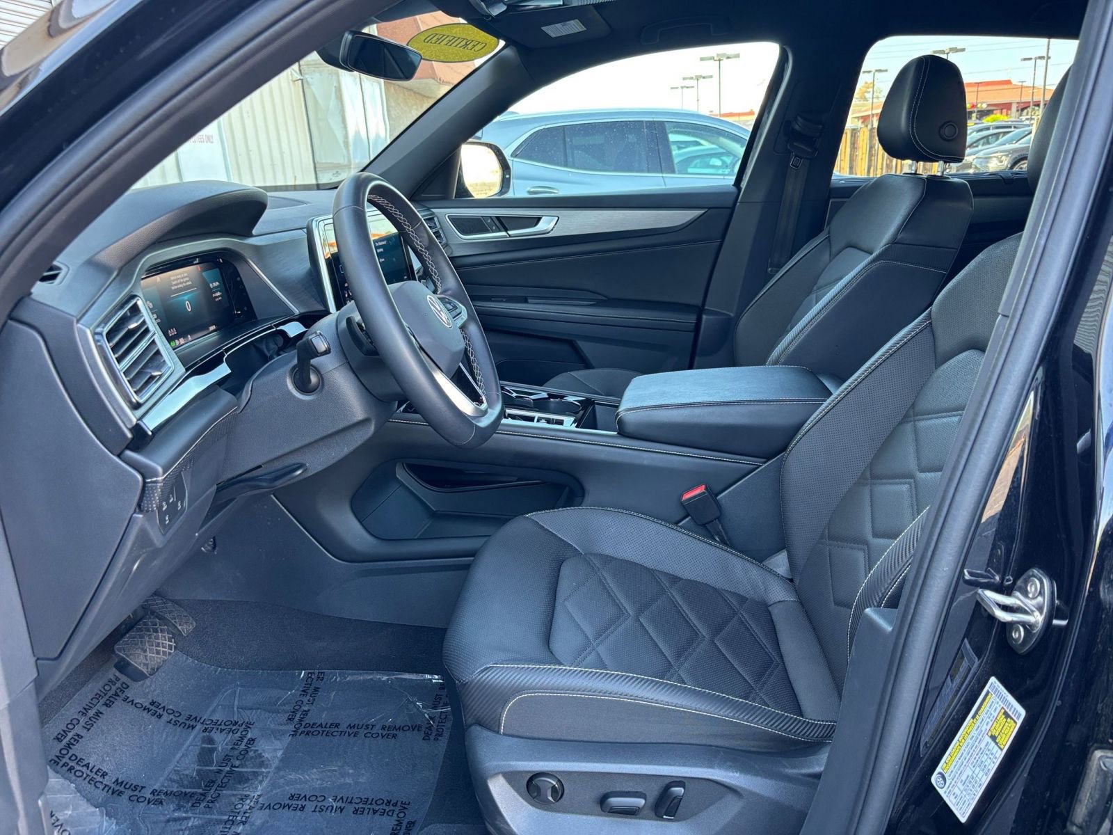 Used 2024 Volkswagen Atlas Cross Sport SE image 27