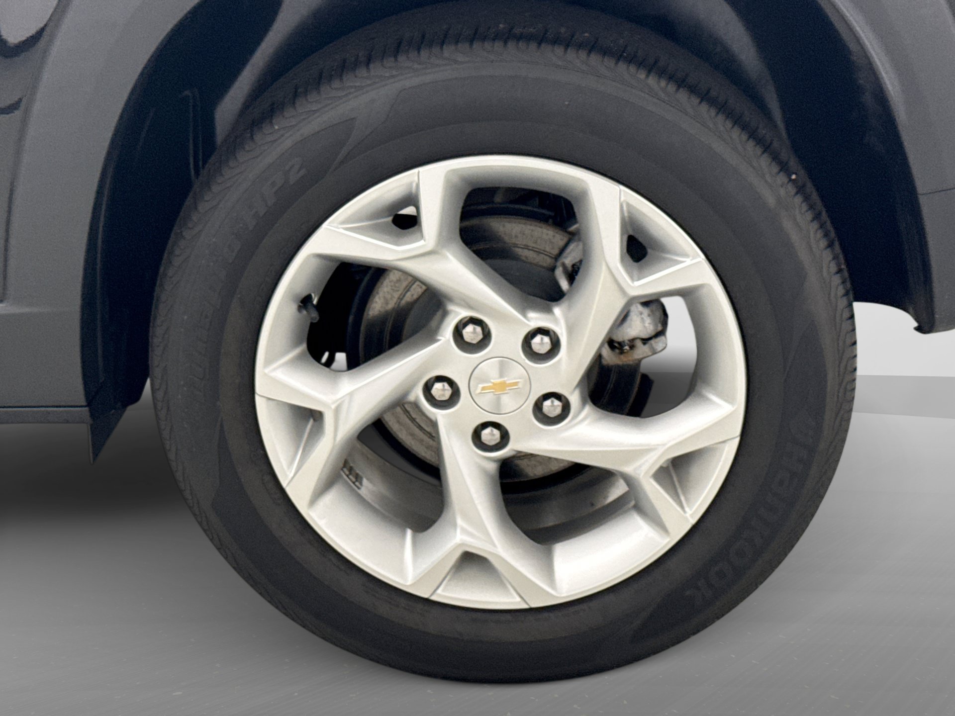 Used 2024 Chevrolet Trax LS w/ LS Convenience Package FWD image 23