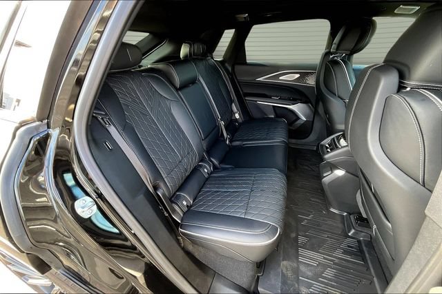 New 2026 Cadillac Lyriq V w/ LPO, Floor Liner Package AWD/4WD image 10
