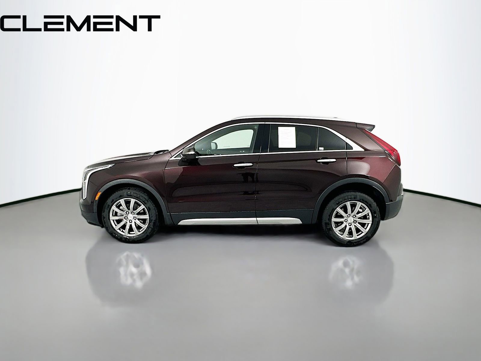 Used 2021 Cadillac XT4 Premium Luxury w/ Driver Awareness Package image 6