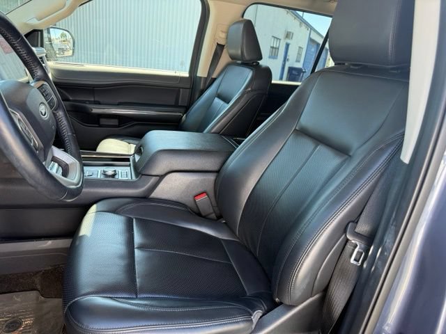 Used 2022 Ford Expedition XLT AWD/4WD image 9
