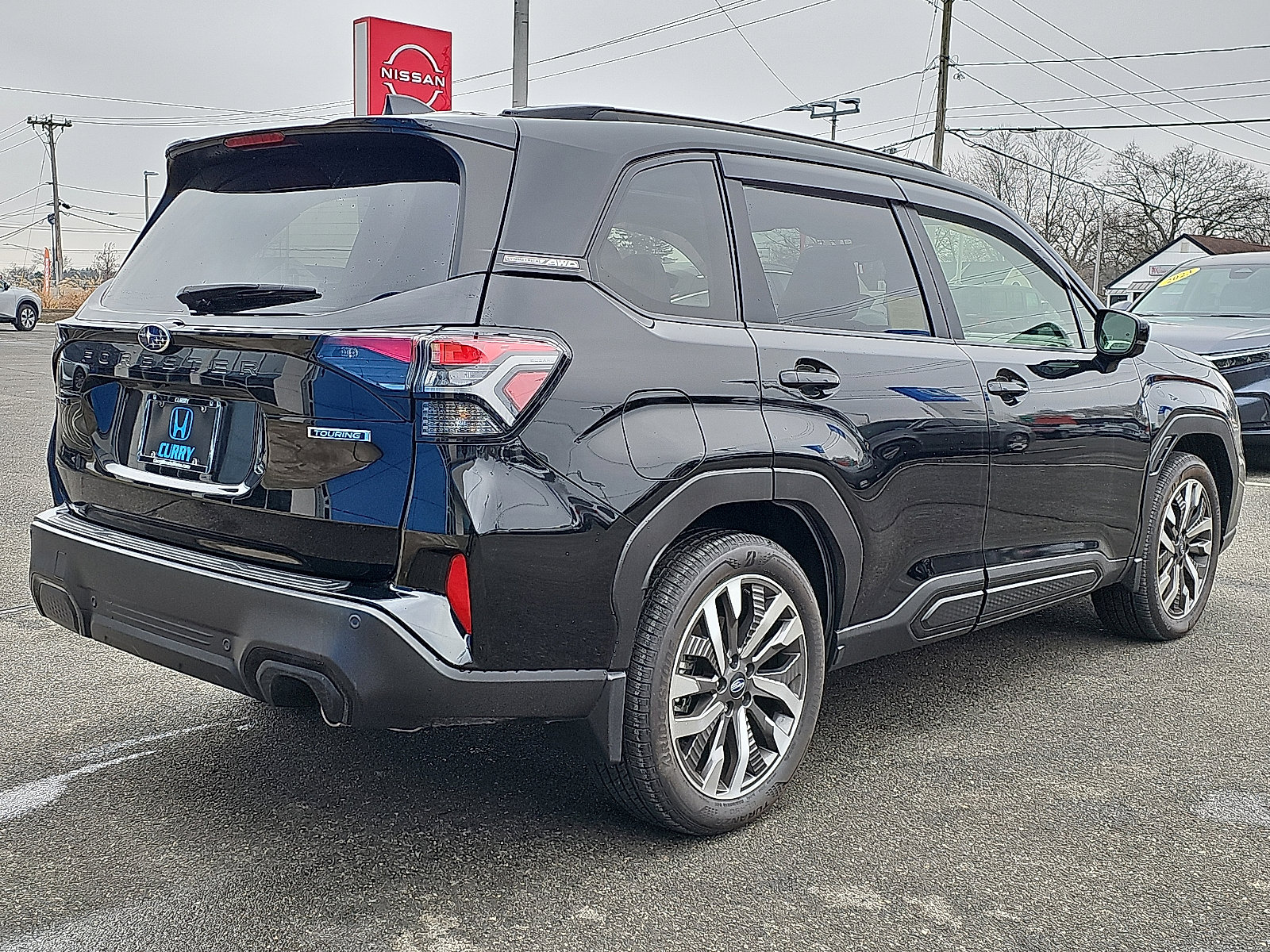 Used 2025 Subaru Forester Touring image 4