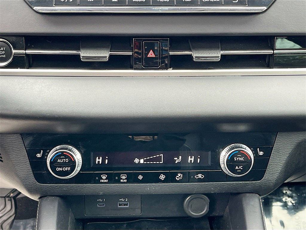 Used 2023 Mitsubishi Outlander SE image 14