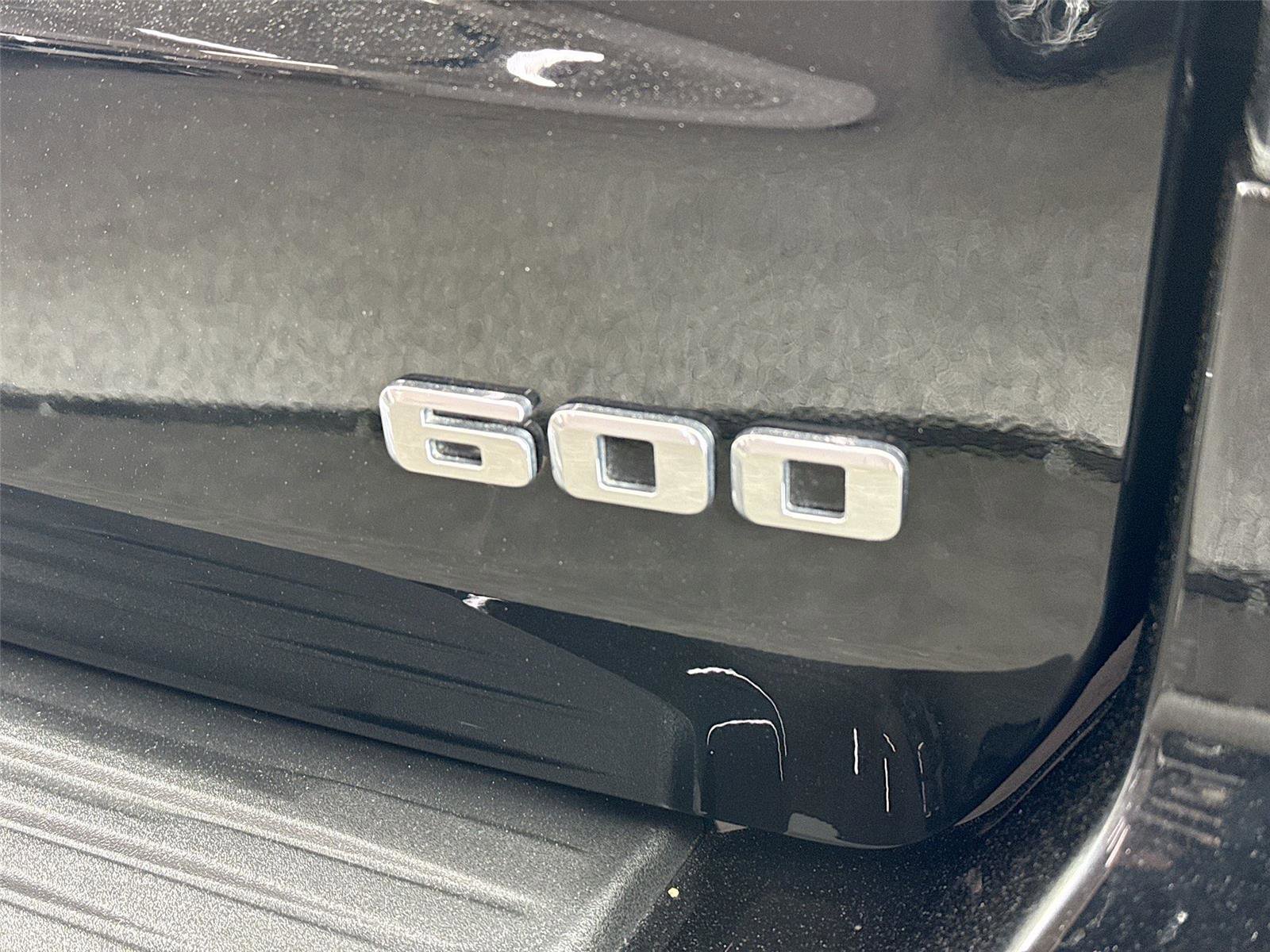 Used 2024 Cadillac Escalade Sport image 14