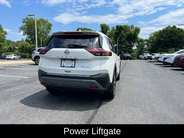 Certified 2023 Nissan Rogue SV w/ SV Premium B Package AWD/4WD image 16