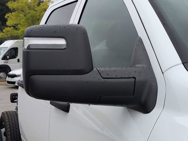 New 2026 RAM 4500 4x4 Crew Cab DRW image 11