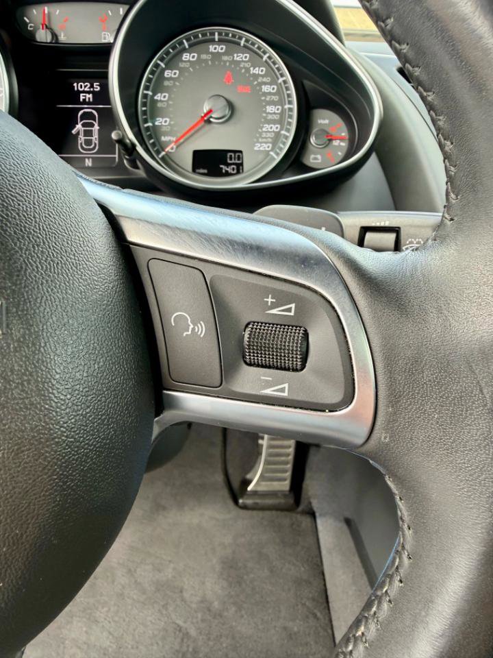 Used 2012 Audi R8 V8 AWD/4WD image 24