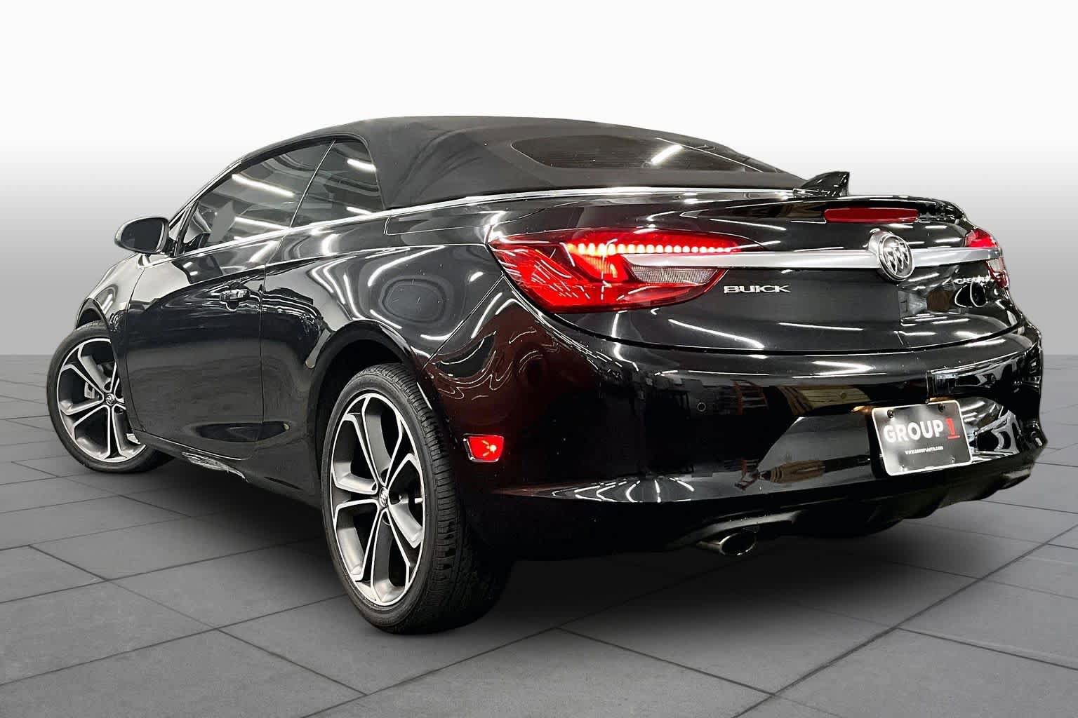 Used 2016 Buick Cascada Premium image 11