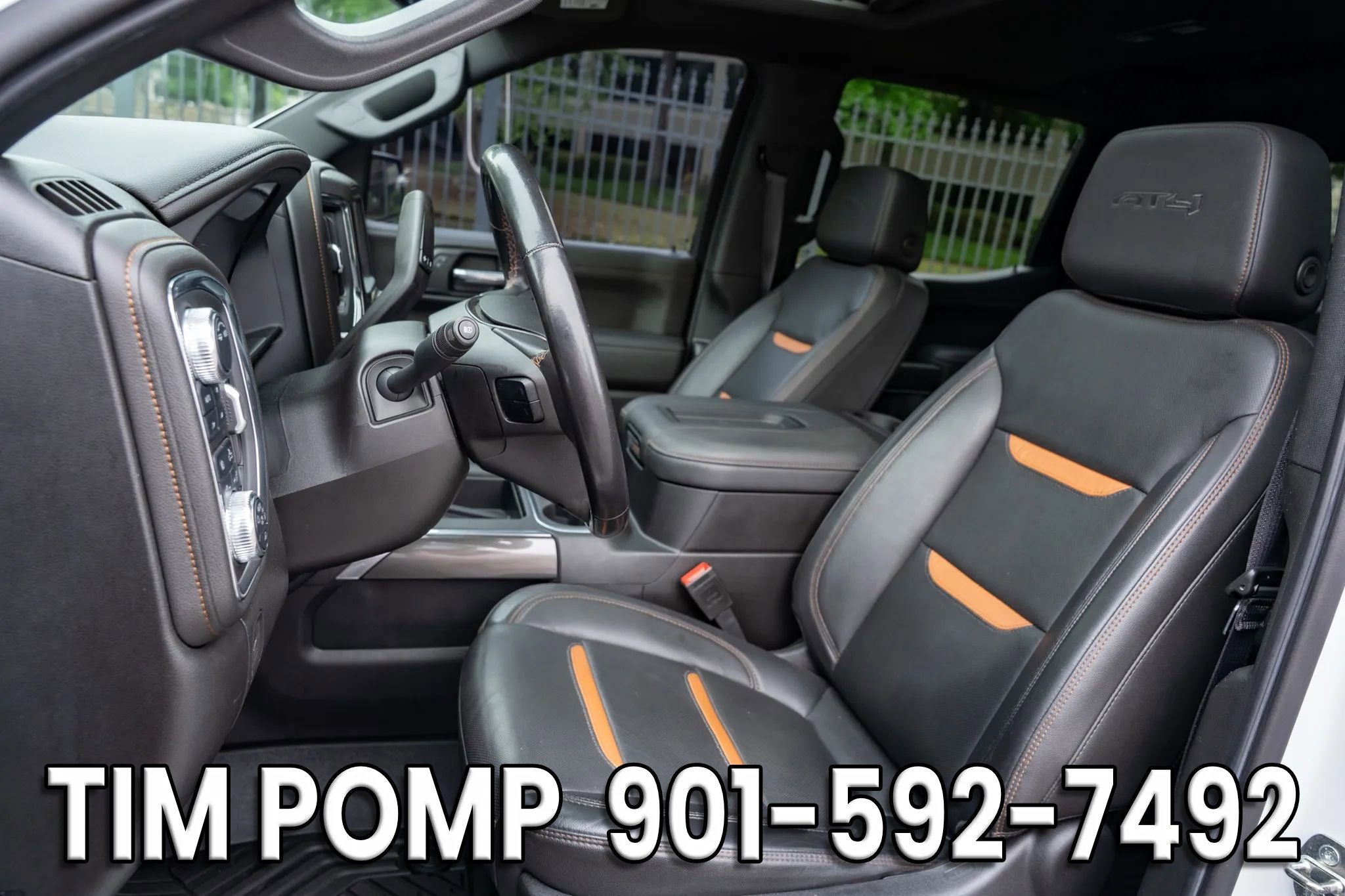 Used 2022 GMC Sierra 1500 AT4 w/ AT4 Premium Package AWD/4WD image 11