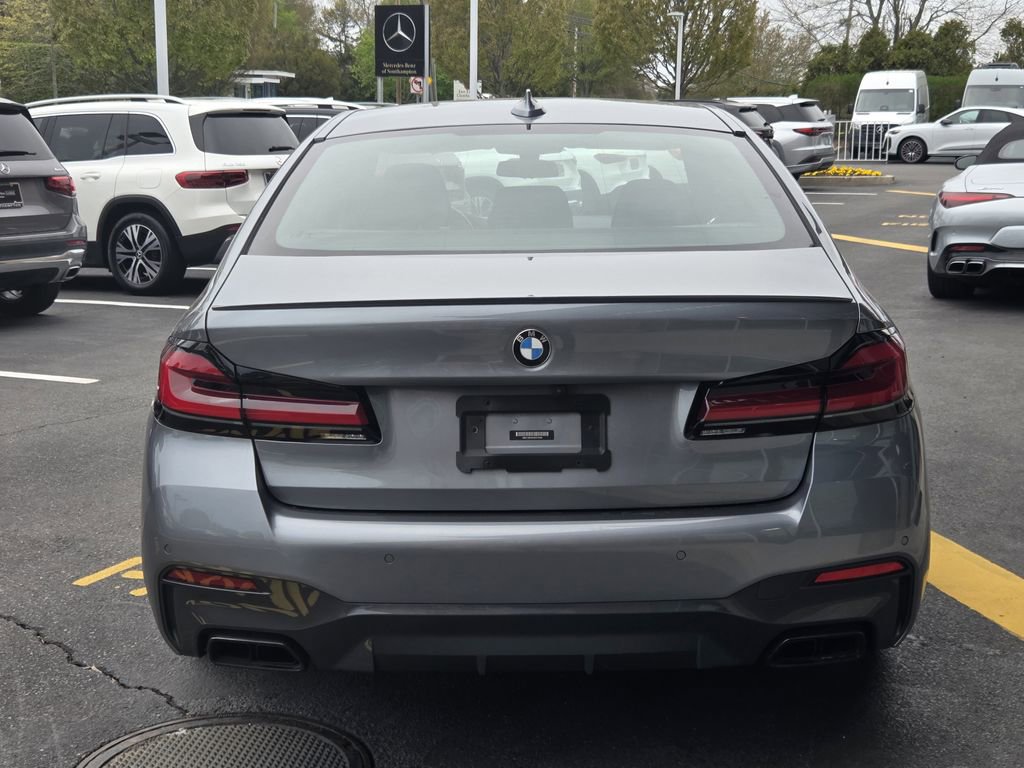 Used 2021 BMW M550i xDrive w/ Dynamic Handling Package AWD/4WD image 9