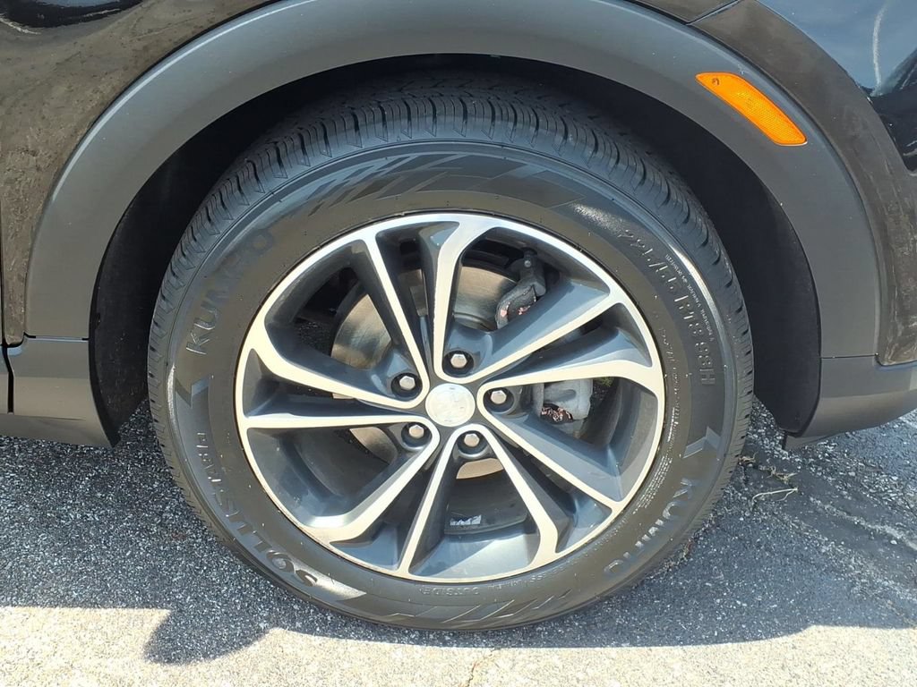 Certified 2020 Buick Encore GX Select FWD image 9
