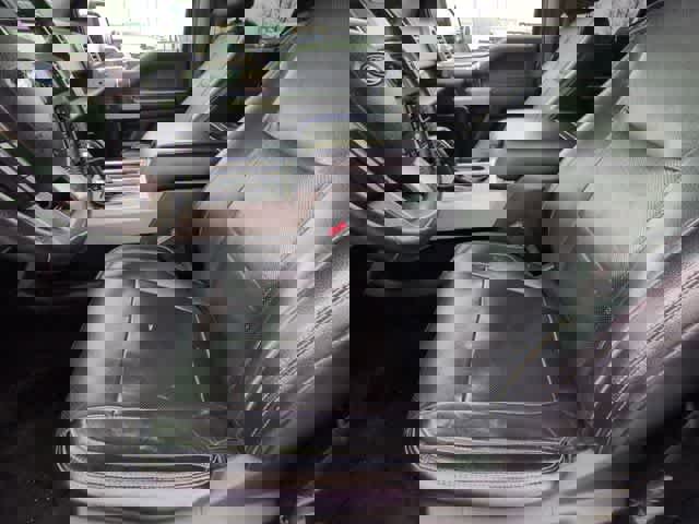 Used 2016 Ford F150 Lariat w/ Equipment Group 502A Luxury image 10