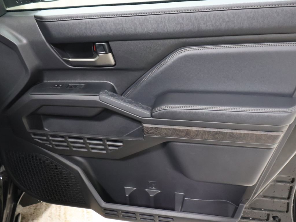 New 2026 Toyota Tacoma Limited AWD/4WD image 15
