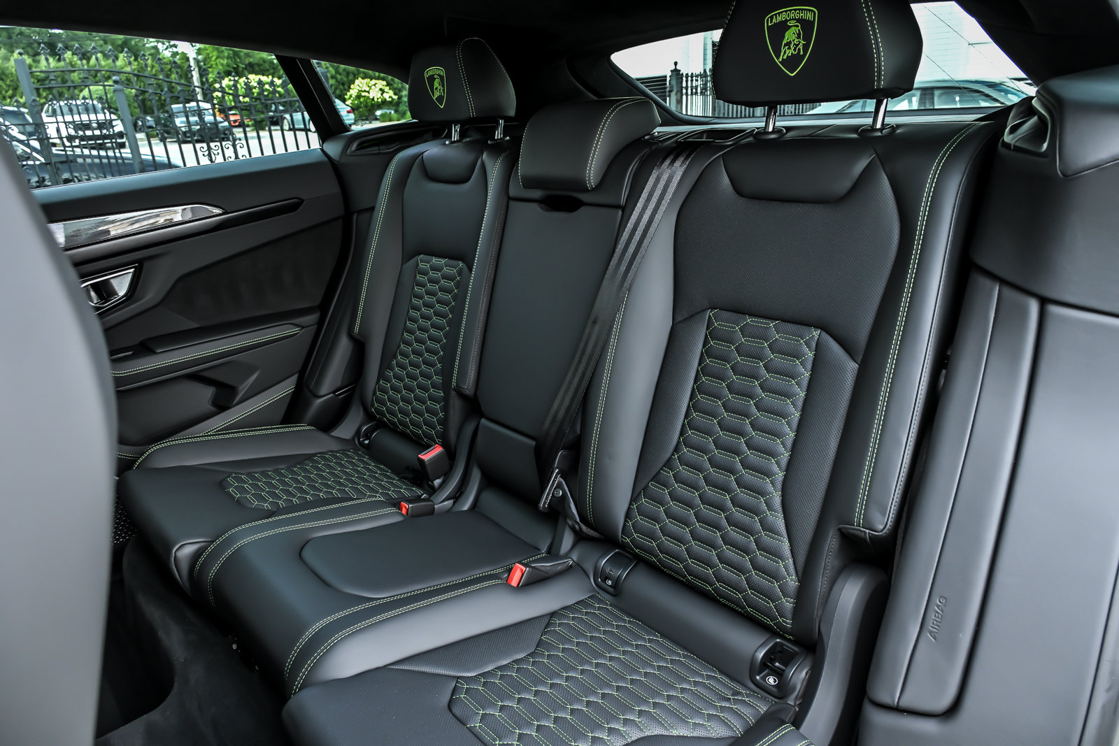 Used 2024 Lamborghini Urus S AWD/4WD image 24