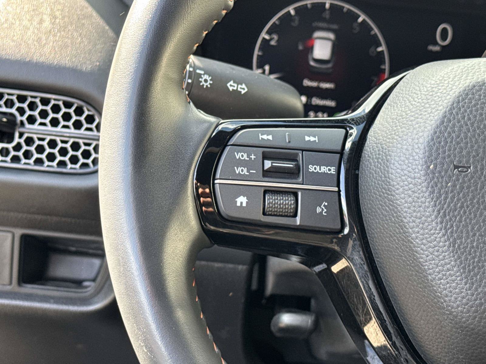 Used 2025 Honda HR-V Sport image 7