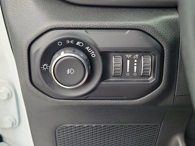 Used 2021 Jeep Wrangler Sport AWD/4WD image 19