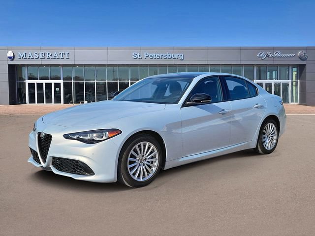 Used 2024 Alfa Romeo Giulia Sprint image 2