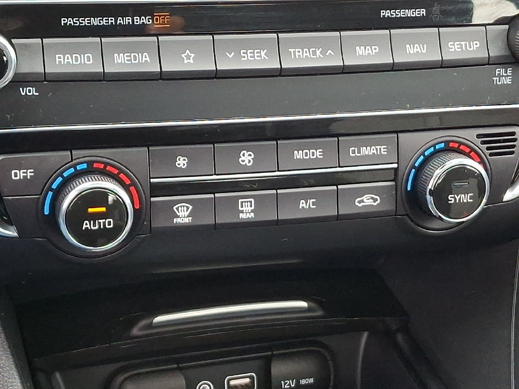 Used 2019 Kia Optima EX w/ EX Premium Package FWD image 16