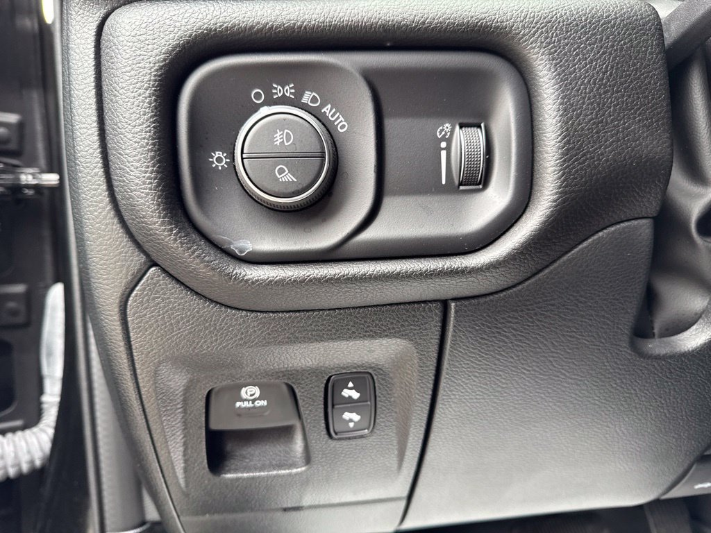 Used 2023 RAM 1500 Big Horn AWD/4WD image 26