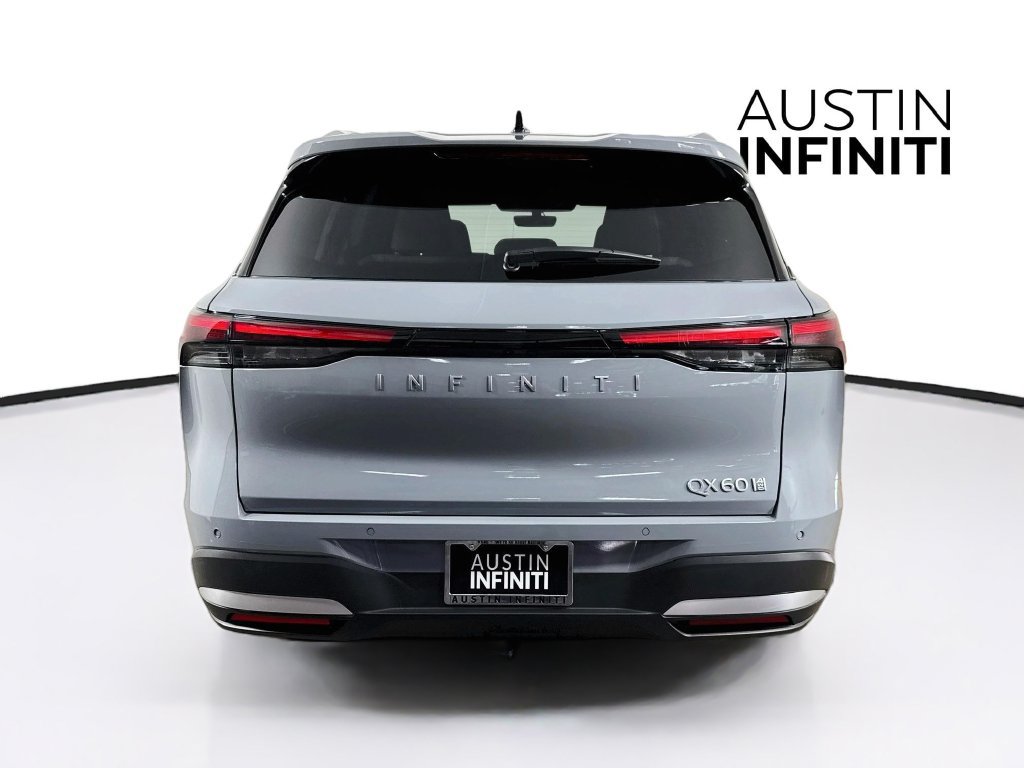 Certified 2027 INFINITI QX60 Luxe w/ Cargo Package AWD/4WD image 9